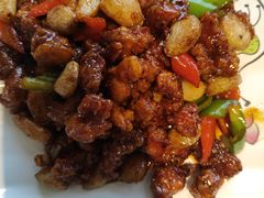 黑蒜子牛肉粒-天津乾毓德饭庄·清真传统炒菜·海鲜烧烤(咸阳路店)
