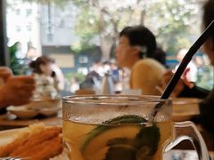 -玛格萝妮比萨屋(四平店)