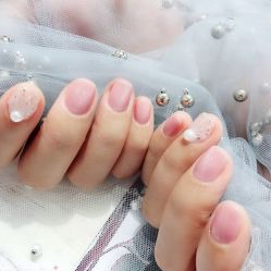 -艾薇美甲美睫