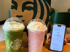 童趣三色杯星冰乐-星巴克(广州南站A18检票口楼上)