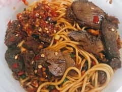 牛肉拌粉-万方圆拌粉瓦罐汤(滕王阁旗舰店)