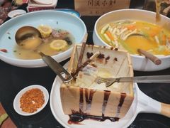 -川流不息·地道川菜·小龙虾(新松江路店)