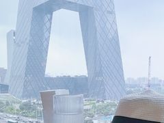 -福楼毕斯罗F Bistronome(国贸商城约会地标景观店)