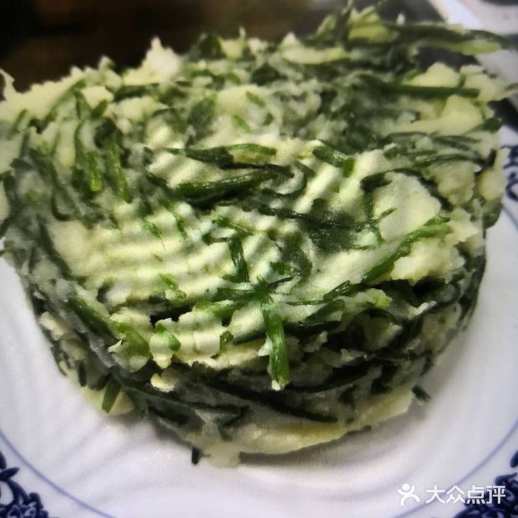 【探店】一壶砖茶,一笼烧麦,吃烧麦还得是内蒙烧麦!