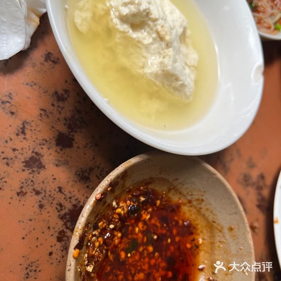 张烧白豆花饭