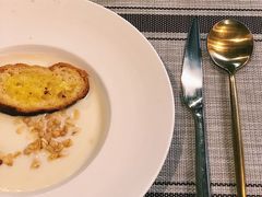 燕麦玉米浓汤-五合院·整点烤肉
