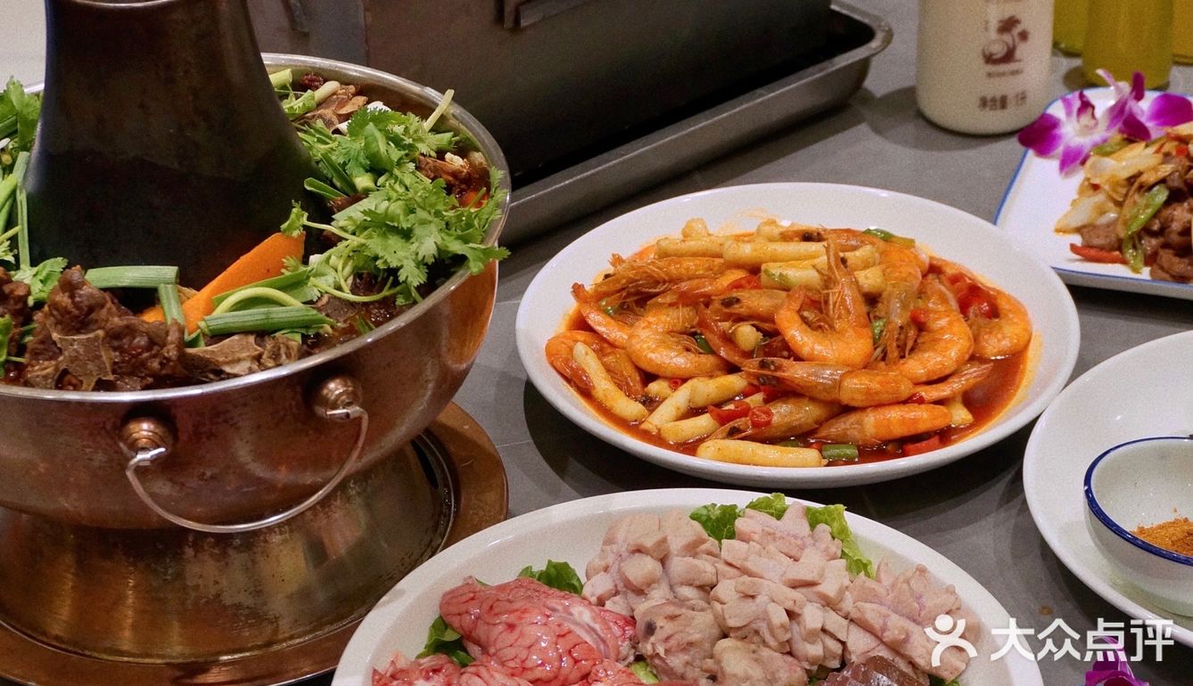 看街景➕刷羊肉，人间烟火味不过如此🥢