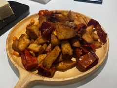 -耶里夏丽·丝路国际新疆菜·清真食品(徐汇南丹东路臻选店)