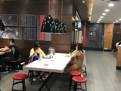 -肯德基(西安新世界店)