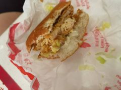 -麦当劳(乳山路店)