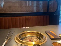 -铭牛烧肉·和牛海鲜自助(高新月牙湖店)