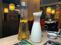 鲜榨椰子汁-探窝·竹笙椰子鸡(杨箕店)