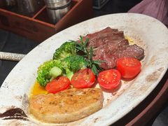 -一沙一城·岩烤牛扒(深圳首店)