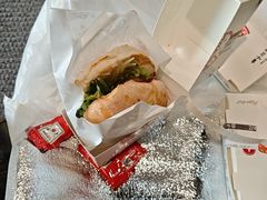 -必胜客(砂之船中东奥莱店)