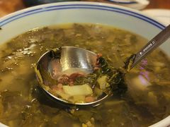 酸菜豆米汤-茅台镇网红溶洞餐厅·茅帮菜馆