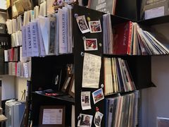 -黑胶星球(华发中城商都店)