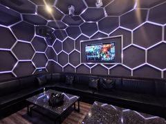 -范特西FANTASY量贩式KTV(民主广场店)