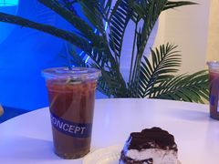 -Blue Concept Cafe&Farm·關於藍