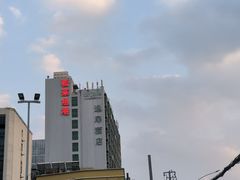-骏莱海鲜鱼港(五角场店)
