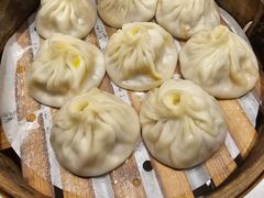 -馋三尺蟹粉小笼(人民广场店)