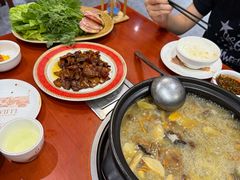 -菌之家·专业纯野生菌火锅·特色炒菌