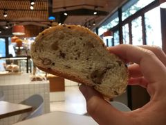 -Dough&Joe团憩(瑞虹天地月亮湾店)