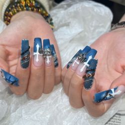 -Nail Me美甲美睫