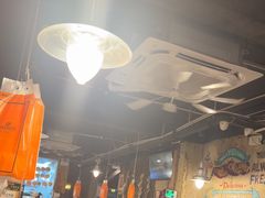 -辉记炭烧海鲜大排档·老字号(福田店)