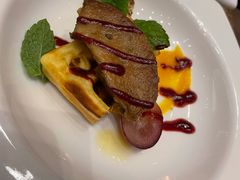 鹅肝-松山湖凯悦酒店·Café自助餐厅·周末火舞秀表演