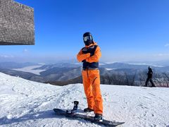 -中旅松花湖滑雪场