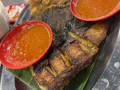 -黄亚华小食店(Jalan Alor)