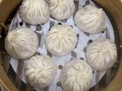 -莱莱小笼·乔艾