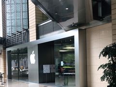 -Apple零售店(华贸购物中心店)