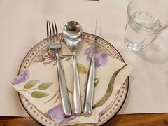 -304/BRUNCHRESTAURANT