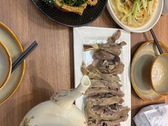 -贯贯吉·清真餐厅(浙江中路店)