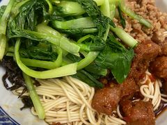 辣肉拌面-沪西老弄堂面馆(定西路店)