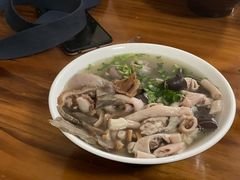 -岳记羊肠馆(陵园小区店)