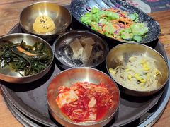 -首尔朴宝·炭火烤肉(五角场店)