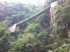 -浙西大峡谷