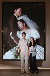 -乐派诗婚纱摄影