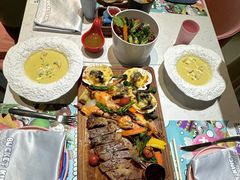 -水桶王国主题餐厅·聚会·生日派对·亲子活动·家庭套餐(亚龙湾希尔顿店)