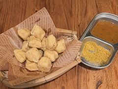 -云阿蛮云南生烫牛肉米线(奉贤路店)