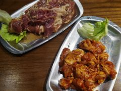 韩式腌猪王排-·缸桶屋·韩式牛肋条自助烤肉(西湖D11店)
