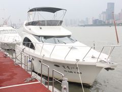 -北外滩百艇汇游艇俱乐部