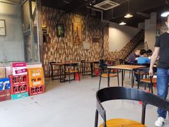 大堂-峨眉山原汁双双烧烤(净居寺店)