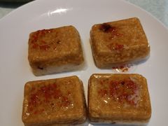 -阿瓦山寨·湘菜现炒·剁椒鱼头王(咸阳总店)