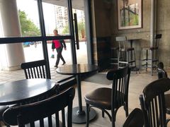 -星巴克(深圳宝安泰华店)