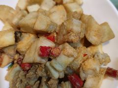 -昱龙大盆牛蛙馆(三兴街总店)