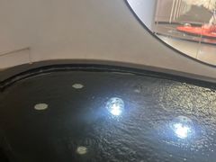 -涨巢·潮玩水疗局