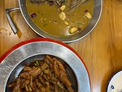 十三香鸭头-鲁小三·大骨自助(金山总店)